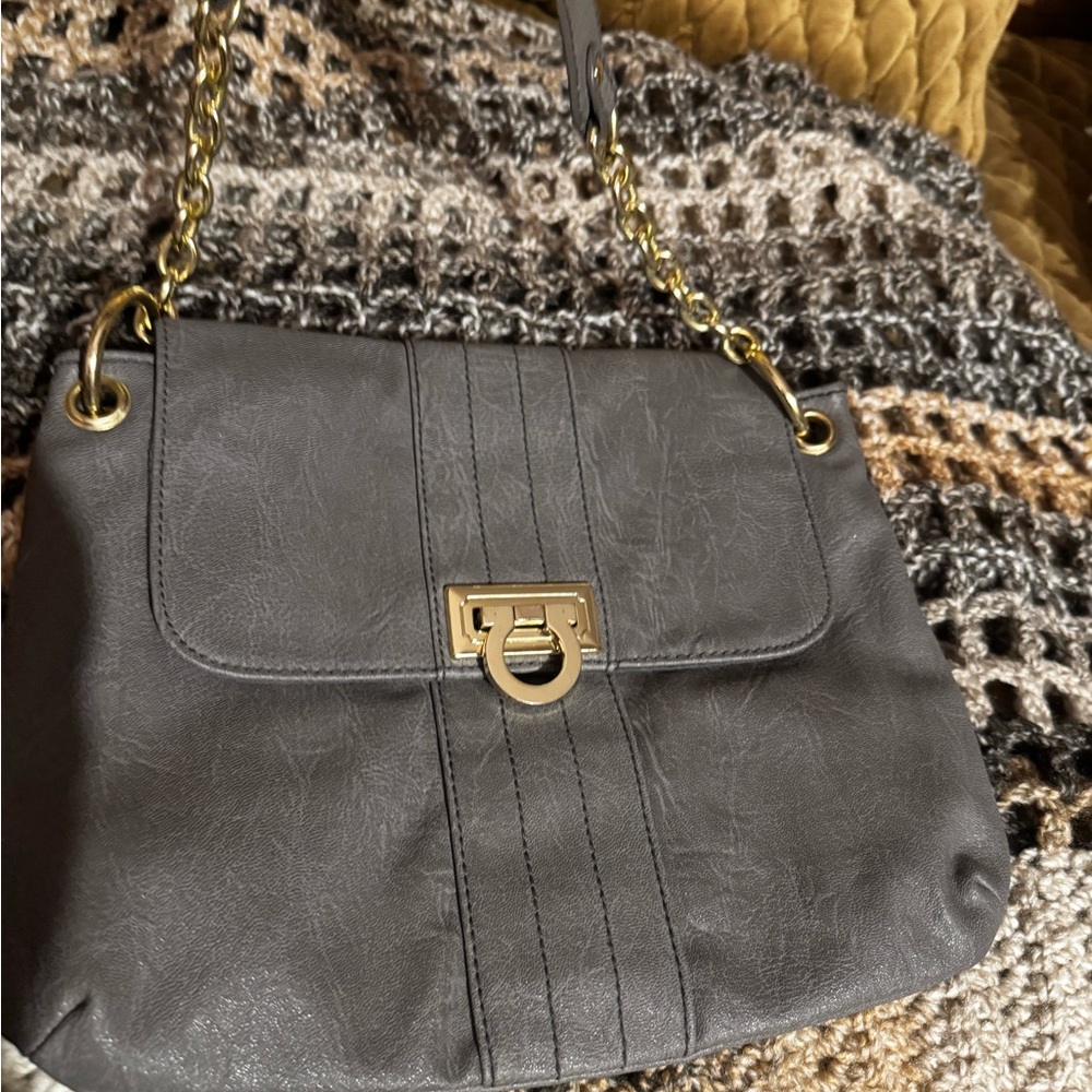 Vintage, mark., Elegant Black faux Leather Shoulder Bag - Picture 3 of 11
